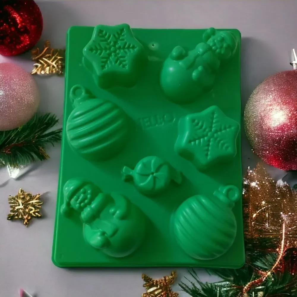 Jello Christmas Mold Green Jigglers‎ Happy Holidays Snowflake Snowman Ornament.